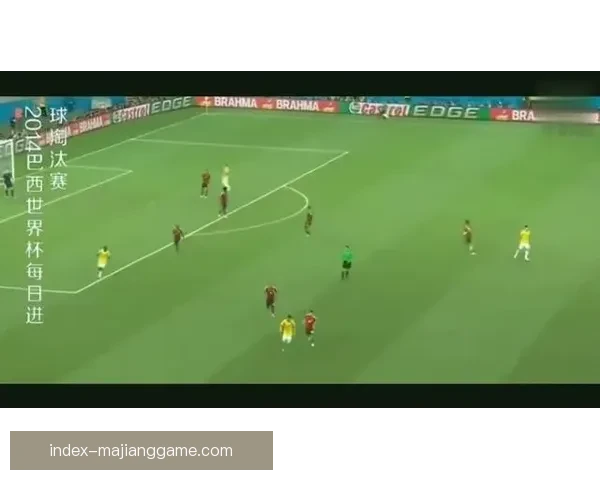 德芬索与艾比安鏖战平局比赛精彩瞬间回顾与分析